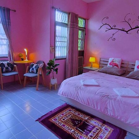 Ruenthip Homestay Bangkok Exterior foto