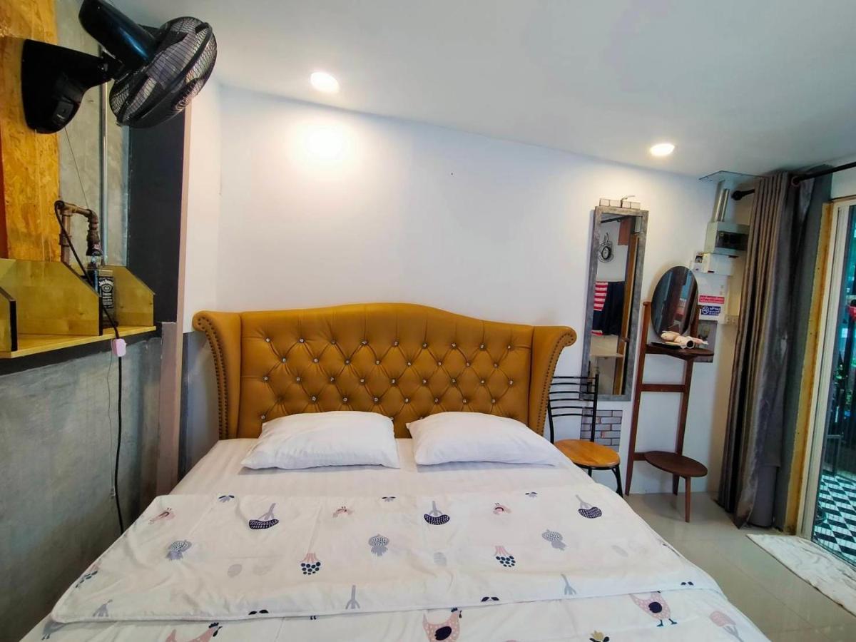 Ruenthip Homestay Bangkok Exterior foto