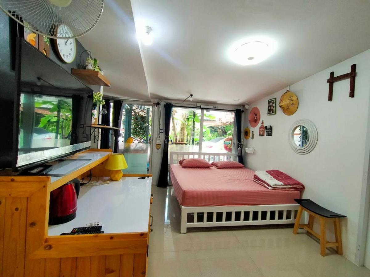 Ruenthip Homestay Bangkok Exterior foto