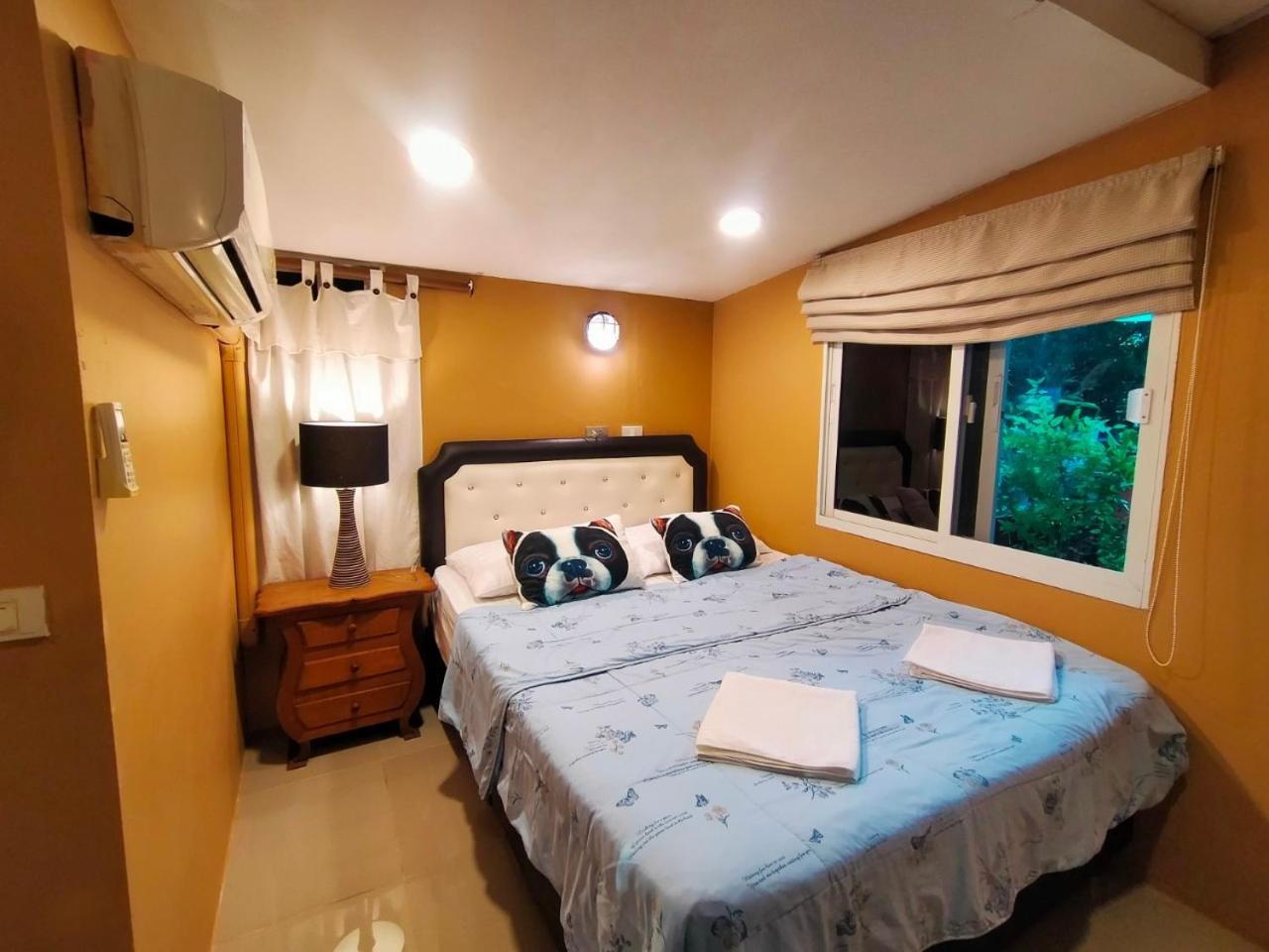 Ruenthip Homestay Bangkok Exterior foto