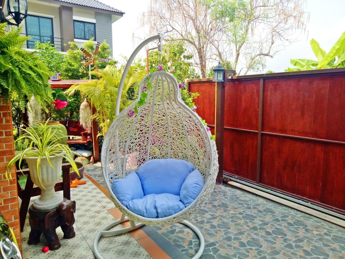 Ruenthip Homestay Bangkok Exterior foto